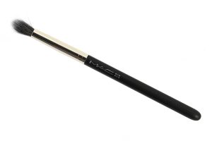 MAC 286 Duo Fibre Tapered Blending Brush