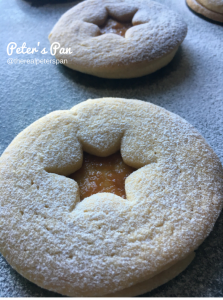 Peter's Pan: Classic Linzer Cookies