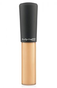 Mineralize Concealer NW20 What's in your beauty bag?