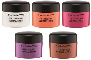 M∙A∙C Lip Scrubtious