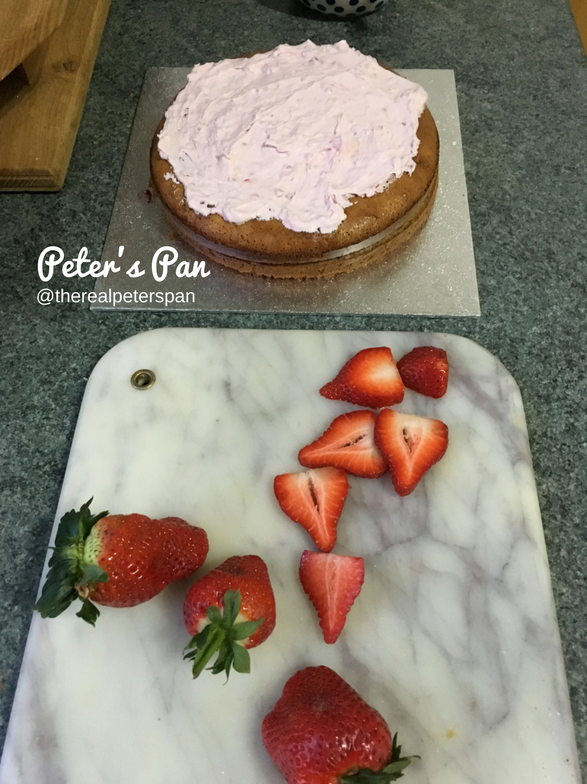 Peters Pan: Midsummer Celebration Cake 