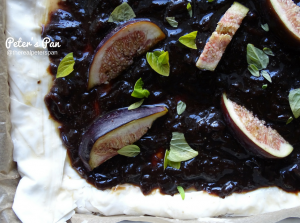 Onion chutney tart with feta Peter’s Pan